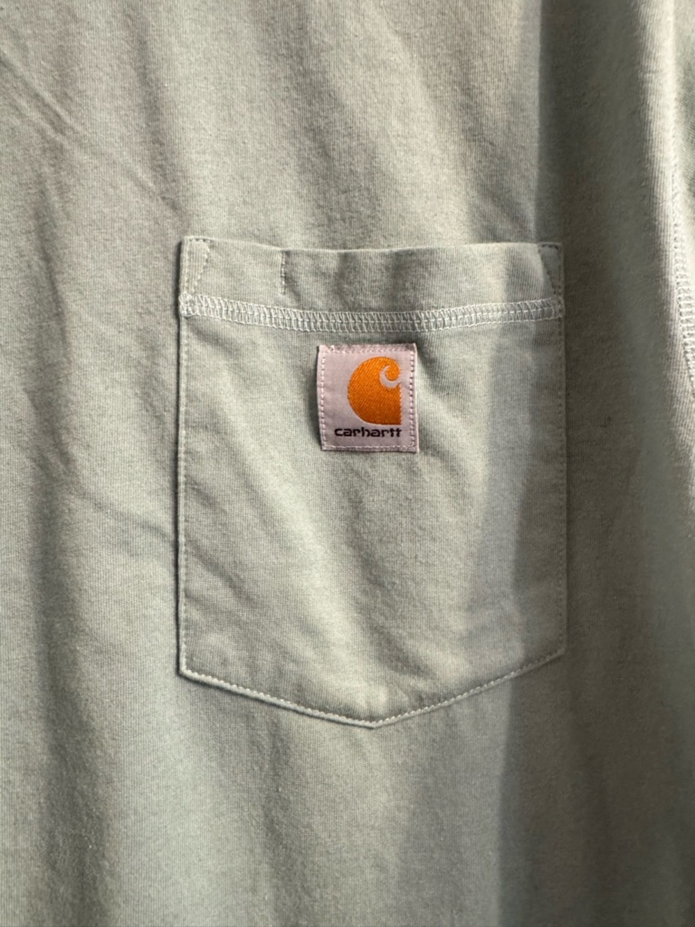 NWOT Men’s Carhartt T-shirt - Picture 4 of 5